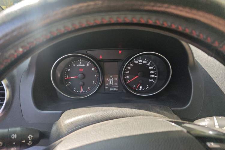 Used Haval H6 2013 Upgraded Model 1.5T Manual 4x4 Elite Version Instrument Cluster