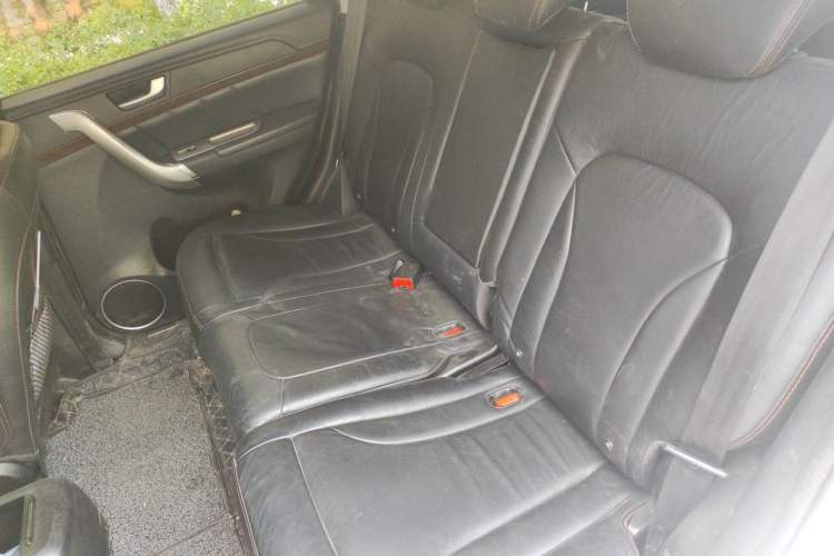 Used Haval H6 2013 Sport Edition 1.5T Manual Two-Wheel Drive Prestige Model Left Rear Seat
