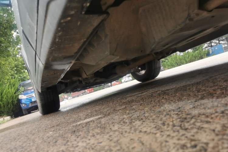 Used Haval H6 2013 Sports Edition 1.5T Manual Two-Wheel Drive Elite Model Left Side Sill