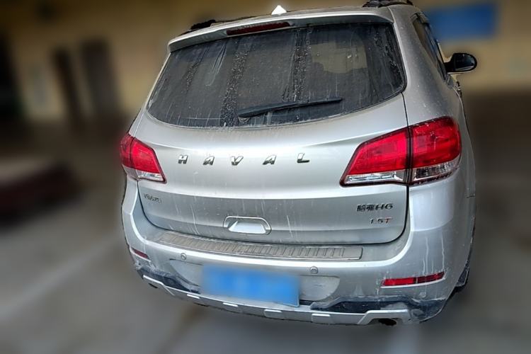 Used Haval H6 2013 Upgraded Model 1.5T Manual Two-Wheel Drive Elite Version Rear