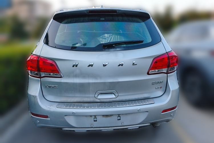 Used Haval H6 2013 Upgraded Model 1.5T Manual Two-Wheel Drive Elite Version Rear