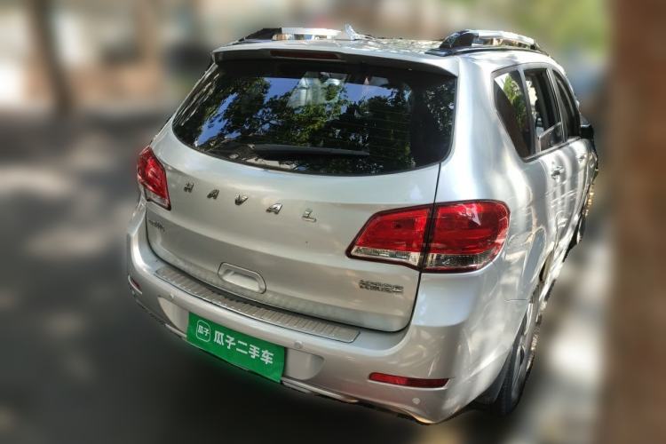 Used Haval H6 2013 Upgraded Model 2.4L Automatic Two-Wheel Drive Elite Version Rear Right 45 Deg