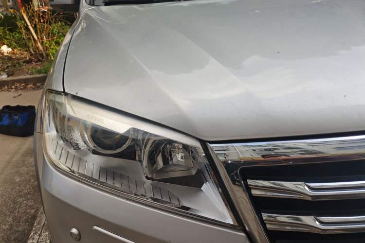 Used Haval H6 2013 Sport Edition 1.5T Manual Two-Wheel Drive Prestige Model Right Front Headlight