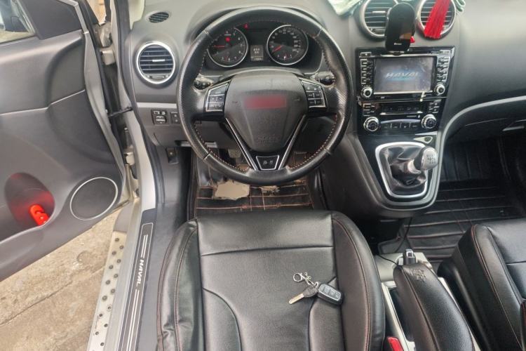 Used Haval H6 2013 Upgraded Model 1.5T Manual Two-Wheel Drive Elite Version Steering Wheel