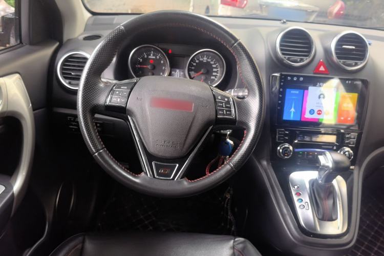 Used Haval H6 2013 Upgraded Model 2.4L Automatic Two-Wheel Drive Elite Version Steering Wheel