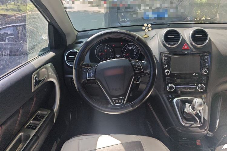 Used Haval H6 2013 Upgraded Model 1.5T Manual 4x4 Elite Version Steering Wheel