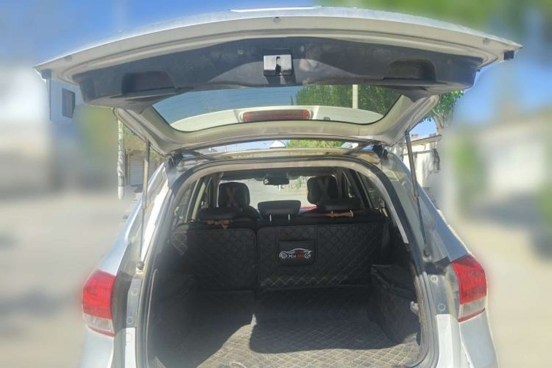 Used Haval H6 2013 Upgraded Model 1.5T Manual Two-Wheel Drive Elite Version Trunk