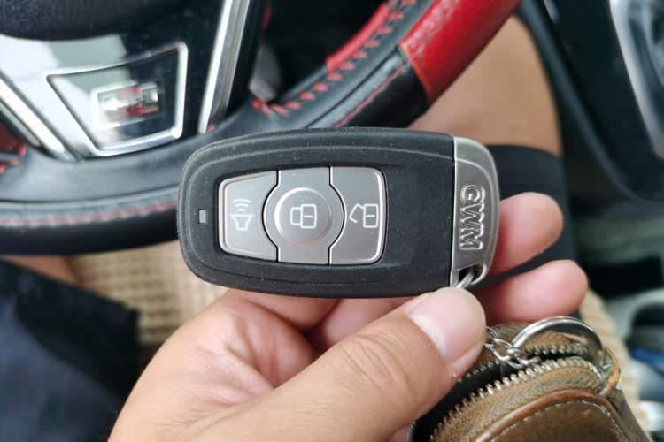 Used Haval H6 2013 Sports Edition 1.5T Manual Two-Wheel Drive Elite Model Vehicle Key