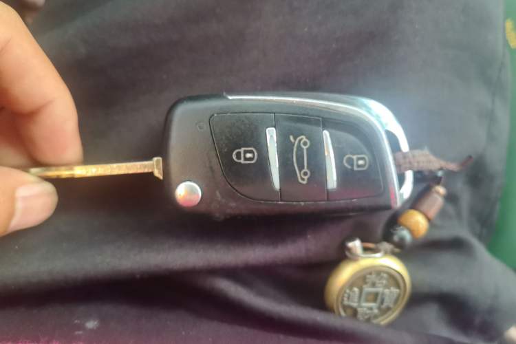 Used Haval H6 2013 Upgraded Model 1.5T Manual Two-Wheel Drive Elite Version Vehicle Key