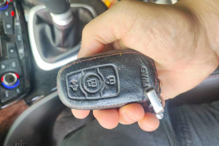 Used Haval H6 2013 Sport Edition 1.5T Manual Two-Wheel Drive Prestige Model Vehicle Key