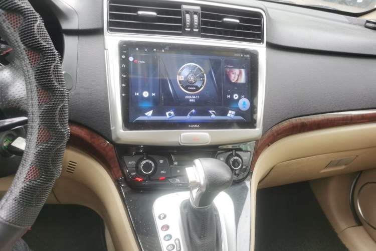 Used Haval H6 2013 Upgraded Model 2.4L Automatic Two-Wheel Drive Prestige Version Audio And AC Panel