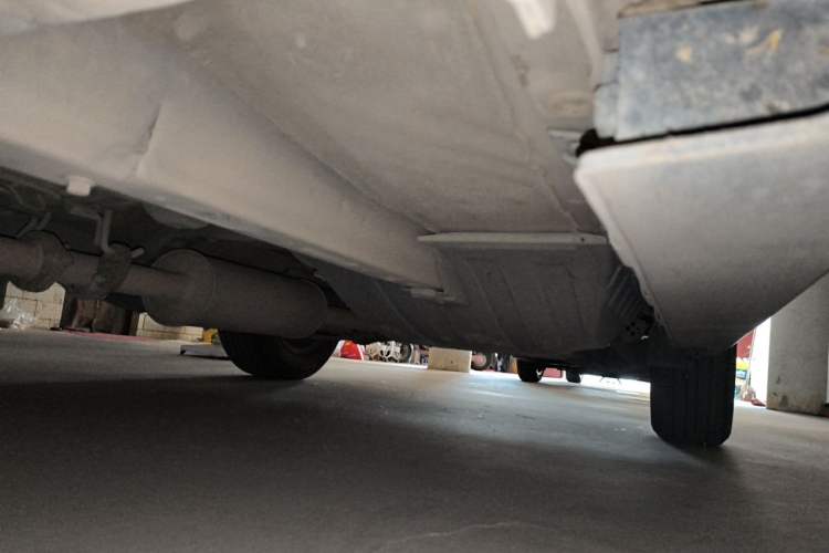 Used Haval H6 2013 Sports Edition 1.5T Manual Two-Wheel Drive Elite Model Chassis Front Left