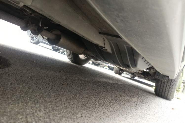 Used Haval H6 2013 Sports Edition 1.5T Manual Two-Wheel Drive Elite Model Chassis Front Left