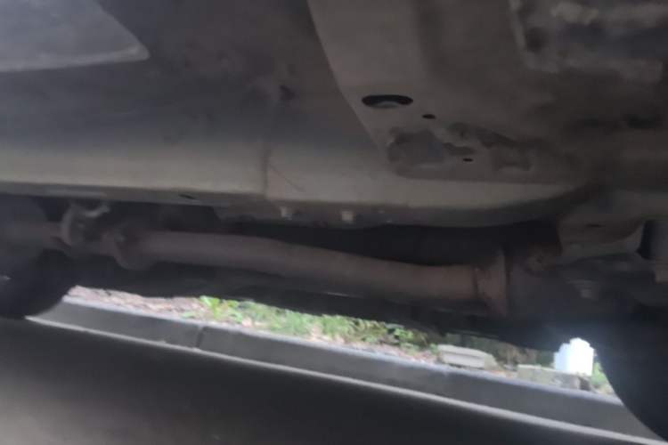 Used Haval H6 2013 Sports Edition 1.5T Manual Two-Wheel Drive Elite Model Chassis Front Right