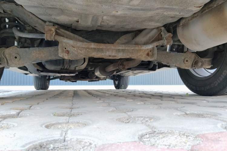 Used Haval H6 2013 Sports Edition 1.5T Manual Two-Wheel Drive Elite Model Chassis Rear