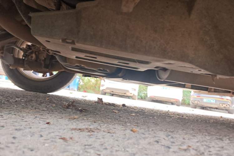 Used Haval H6 2013 Upgraded Model 1.5T Manual Two-Wheel Drive Elite Version Chassis Rear Right