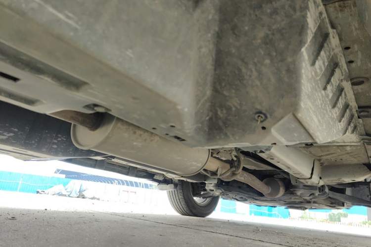 Used Haval H6 2013 Sports Edition 1.5T Manual Two-Wheel Drive Elite Model Chassis Rear Right