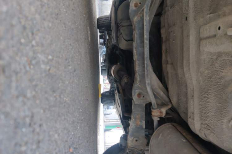 Used Haval H6 2013 Sports Edition 1.5T Manual Two-Wheel Drive Elite Model Chassis Rear