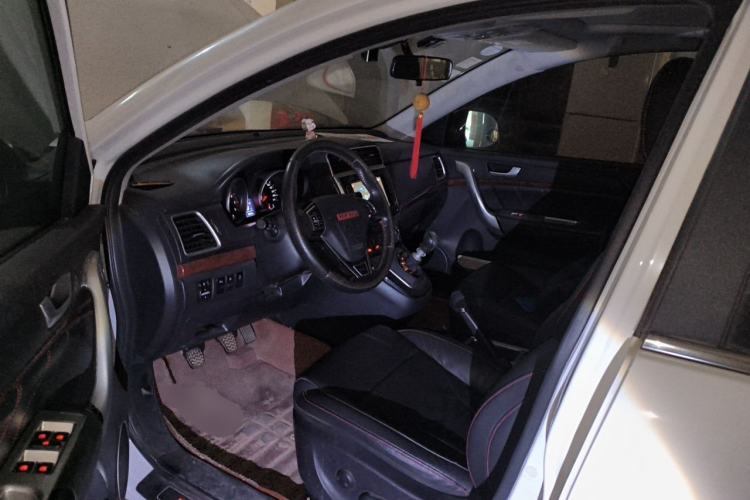 Used Haval H6 2013 Sports Edition 1.5T Manual Two-Wheel Drive Elite Model Driver Seat