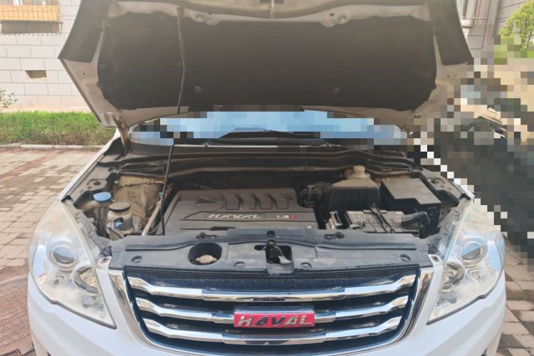 Used Haval H6 2013 Upgraded Model 1.5T Manual Two-Wheel Drive Elite Version Engine Bay