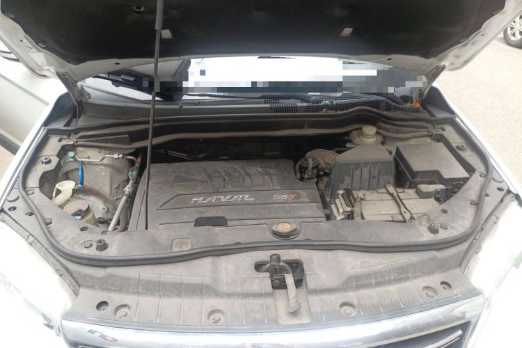 Used Haval H6 2013 Sports Edition 1.5T Manual Two-Wheel Drive Elite Model Engine Bay