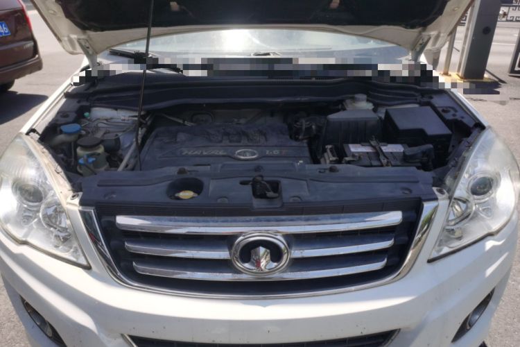 Used Haval H6 2013 Upgraded Model 1.5T Manual Two-Wheel Drive Elite Version Engine Bay