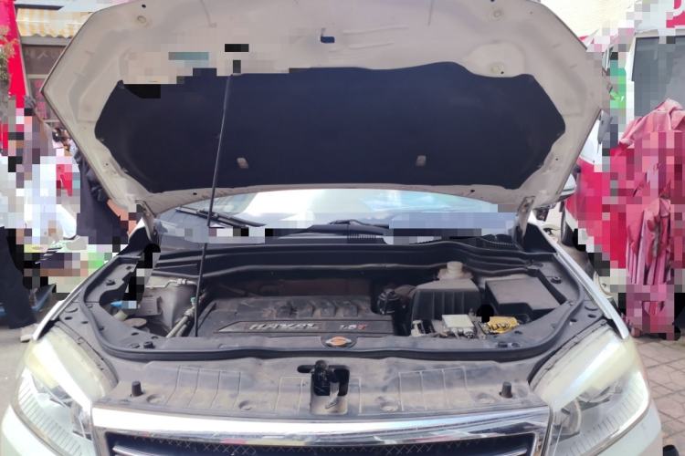 Used Haval H6 2013 Sport Edition 1.5T Manual Two-Wheel Drive Prestige Model Engine Bay