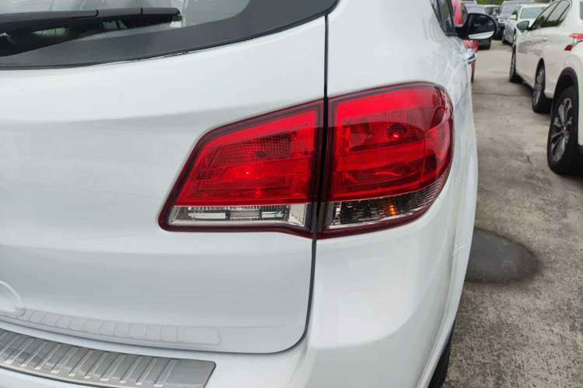 Used Haval H6 2013 Upgraded Model 1.5T Manual Two-Wheel Drive Elite Version Exterior 1