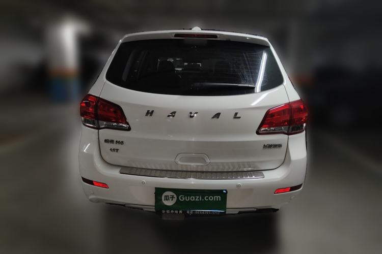 Used Haval H6 2013 Upgraded Model 1.5T Manual Two-Wheel Drive Elite Version Exterior 4