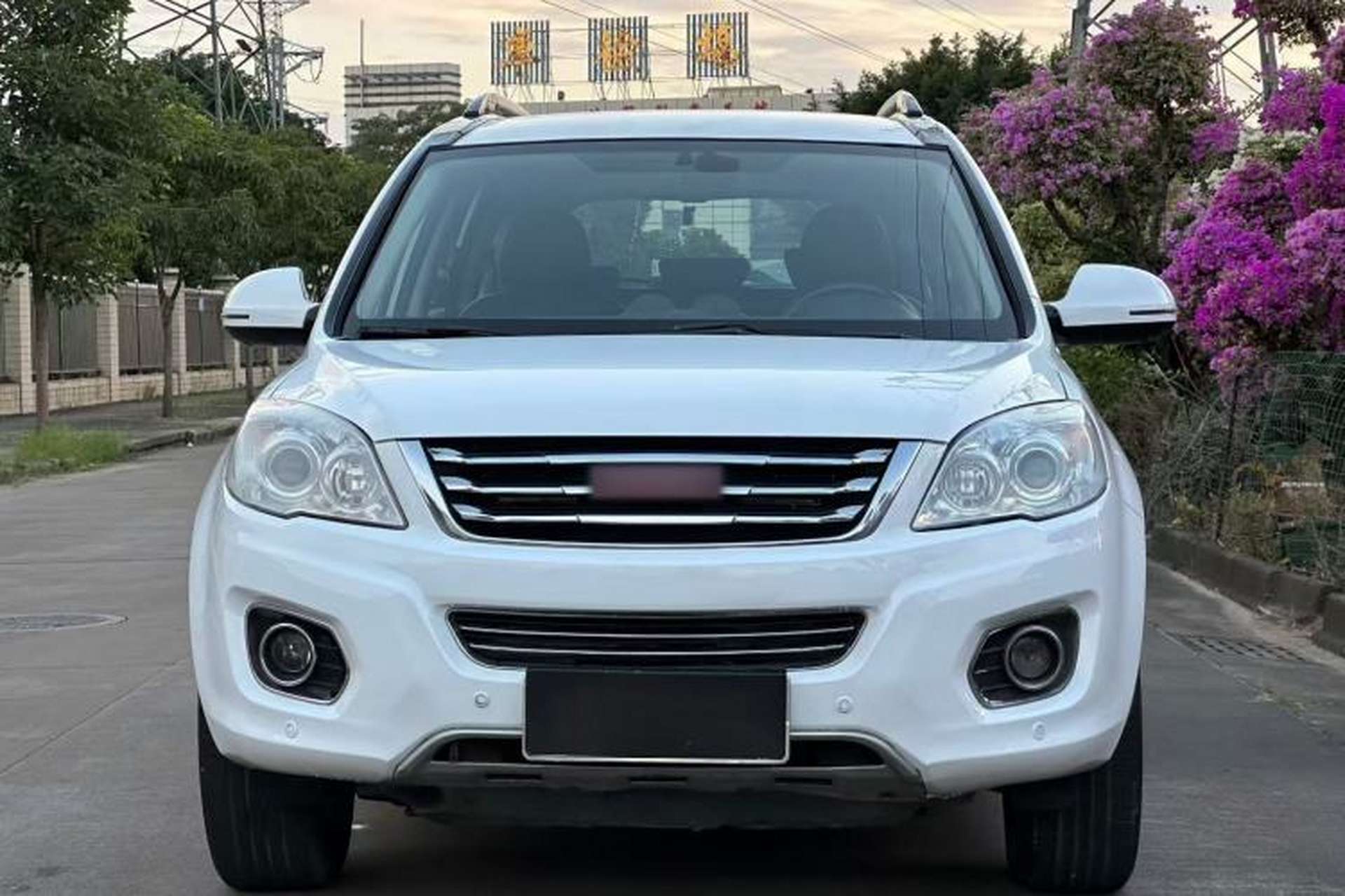 Used Haval H6 2013 Upgraded Model 1.5T Manual Two-Wheel Drive Elite Version Exterior 5
