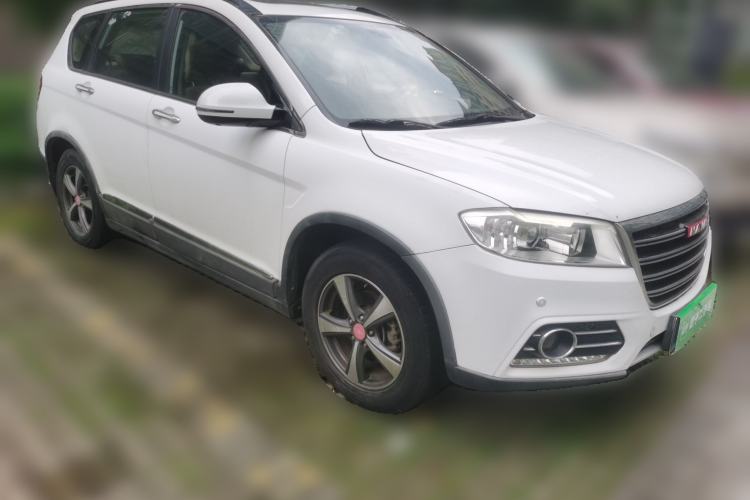 Used Haval H6 2013 Upgraded Model 2.4L Automatic Two-Wheel Drive Prestige Version Front Right 45 Deg