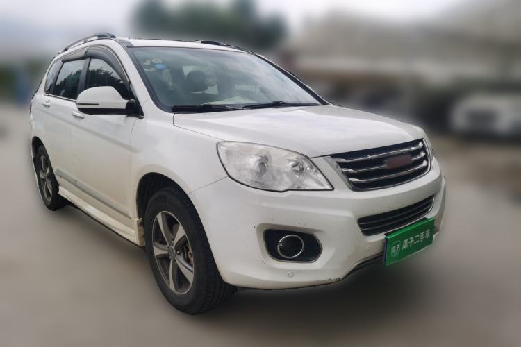 Used Haval H6 2013 Upgraded Model 1.5T Manual Two-Wheel Drive Elite Version Front Right 45 Deg