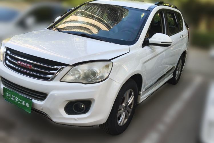 Used Haval H6 2013 Upgraded Model 2.4L Automatic Two-Wheel Drive Elite Version Front Right 45 Deg