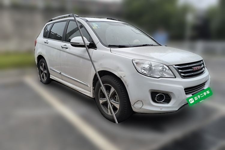 Used Haval H6 2013 Upgraded Model 2.4L Automatic Two-Wheel Drive Elite Version Front Right 45 Deg