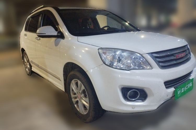 Used Haval H6 2013 Upgraded Model 1.5T Manual Two-Wheel Drive Elite Version Front Right 45 Deg