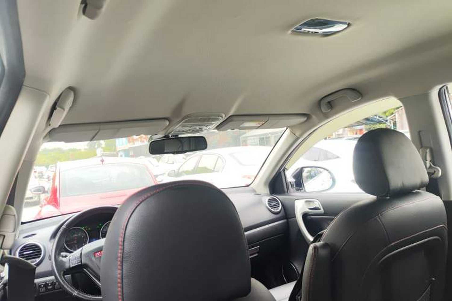 Used Haval H6 2013 Upgraded Model 1.5T Manual Two-Wheel Drive Elite Version Headliner