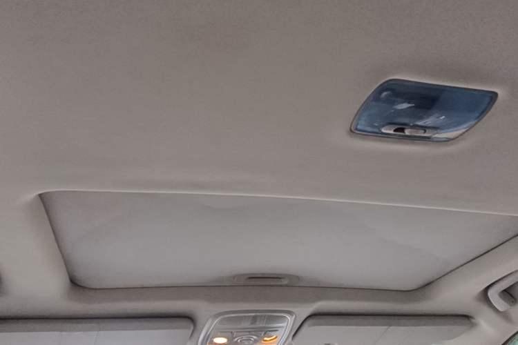 Used Haval H6 2013 Sports Edition 1.5T Manual Two-Wheel Drive Elite Model Headliner