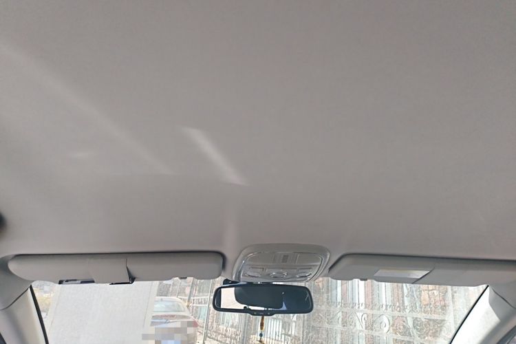 Used Haval H6 2013 Upgraded Model 1.5T Manual Two-Wheel Drive Elite Version Headliner