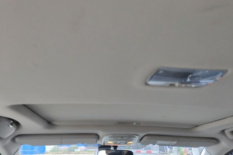 Used Haval H6 2013 Sports Edition 1.5T Manual Two-Wheel Drive Elite Model Headliner