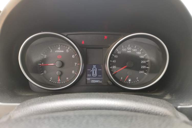 Used Haval H6 2013 Sport Edition 1.5T Manual Two-Wheel Drive Prestige Model Instrument Cluster