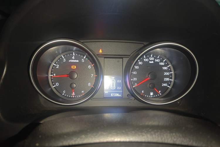 Used Haval H6 2013 Upgraded Model 1.5T Manual Two-Wheel Drive Elite Version Instrument Cluster