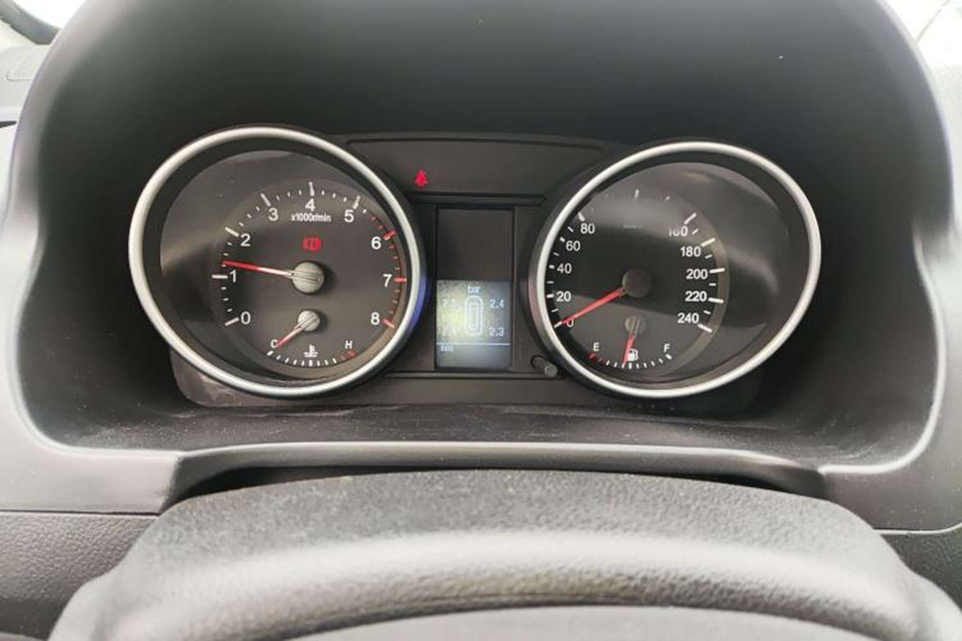 Used Haval H6 2013 Upgraded Model 1.5T Manual Two-Wheel Drive Elite Version Instrument Cluster