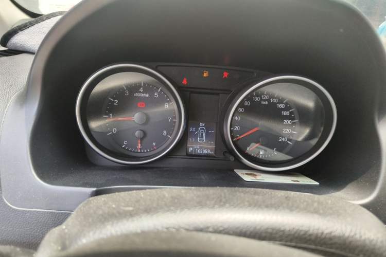 Used Haval H6 2013 Upgraded Model 2.4L Automatic Two-Wheel Drive Elite Version Instrument Cluster