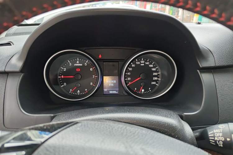 Used Haval H6 2013 Upgraded Model 1.5T Manual Two-Wheel Drive Elite Version Instrument Cluster