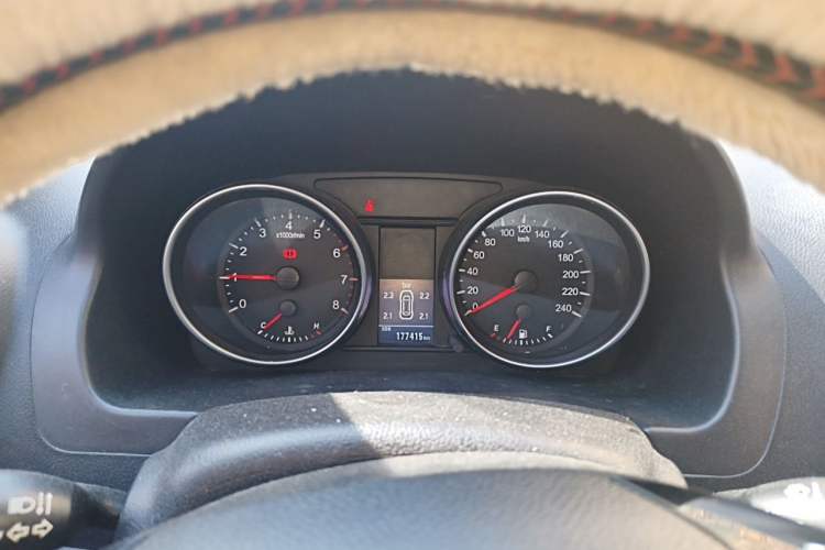 Used Haval H6 2013 Upgraded Model 1.5T Manual Two-Wheel Drive Elite Version Instrument Cluster