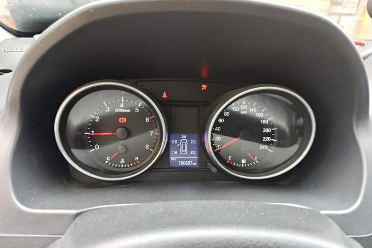 Used Haval H6 2013 Upgraded Model 1.5T Manual Two-Wheel Drive Elite Version Instrument Cluster