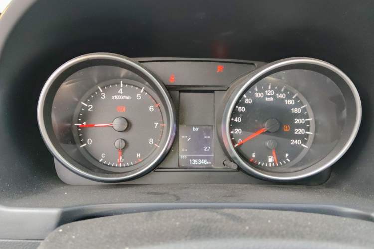 Used Haval H6 2013 Sports Edition 1.5T Manual Two-Wheel Drive Elite Model Instrument Cluster