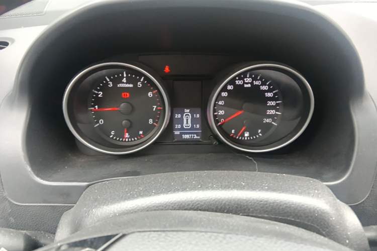 Used Haval H6 2013 Upgraded Model 1.5T Manual Two-Wheel Drive Elite Version Instrument Cluster