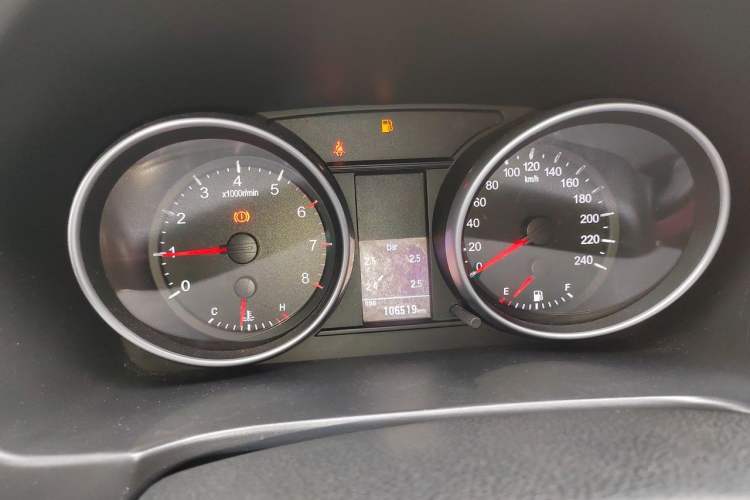 Used Haval H6 2013 Upgraded Model 1.5T Manual Two-Wheel Drive Elite Version Instrument Cluster
