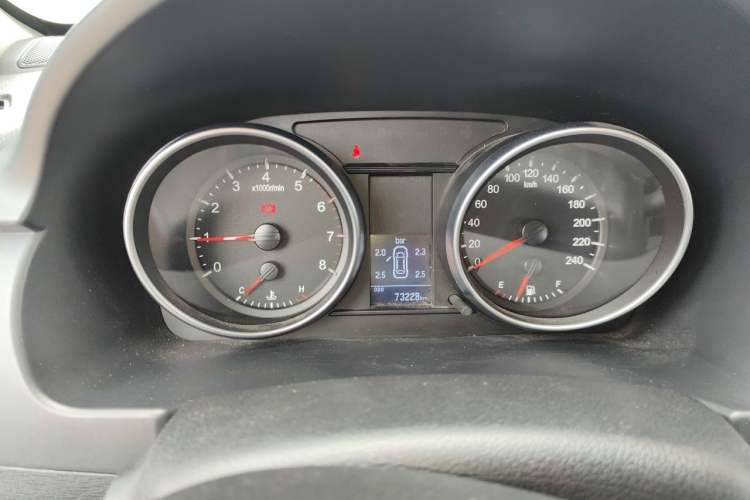 Used Haval H6 2013 Sports Edition 1.5T Manual Two-Wheel Drive Elite Model Instrument Cluster